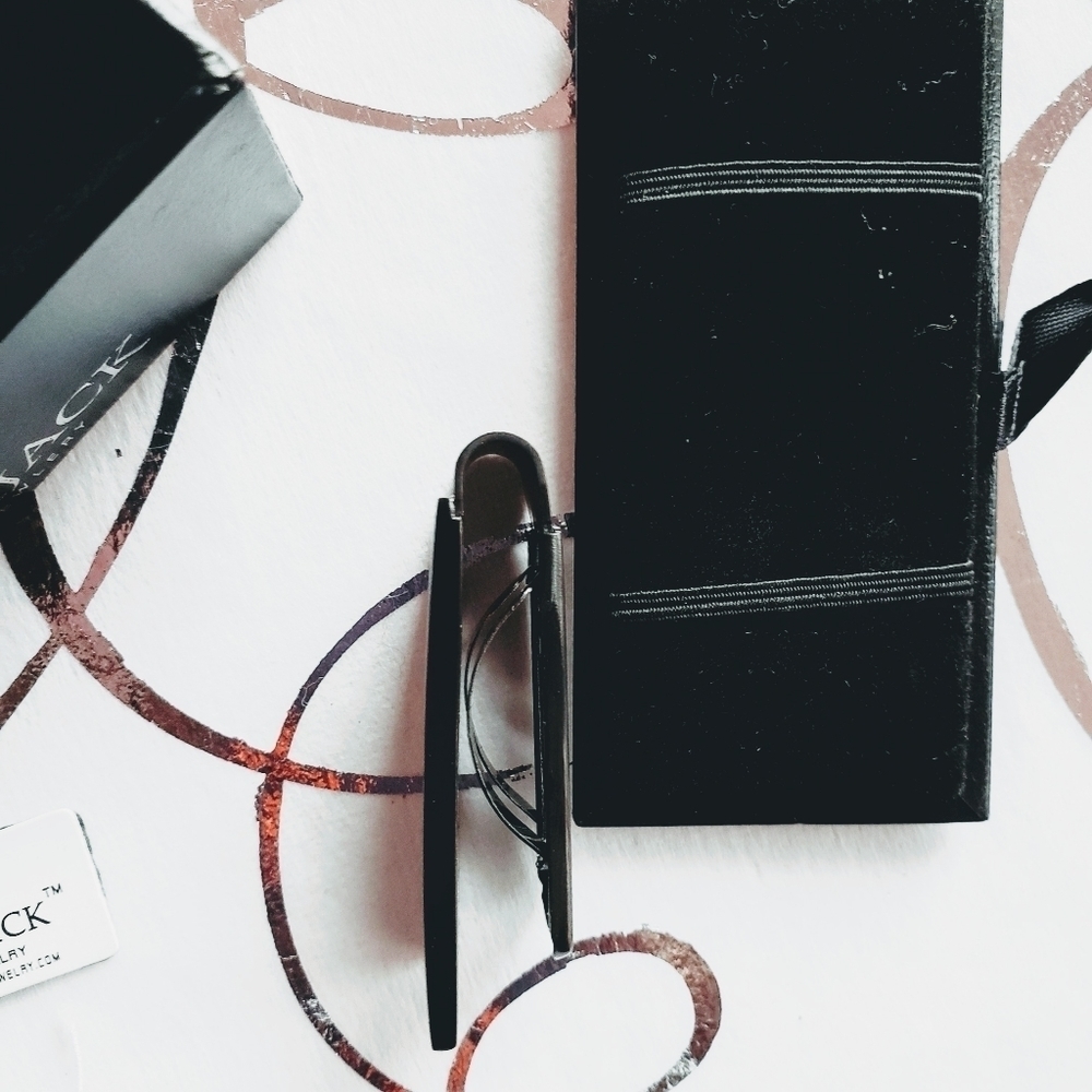 Blackjack Money Clip - Picture 6 of 6